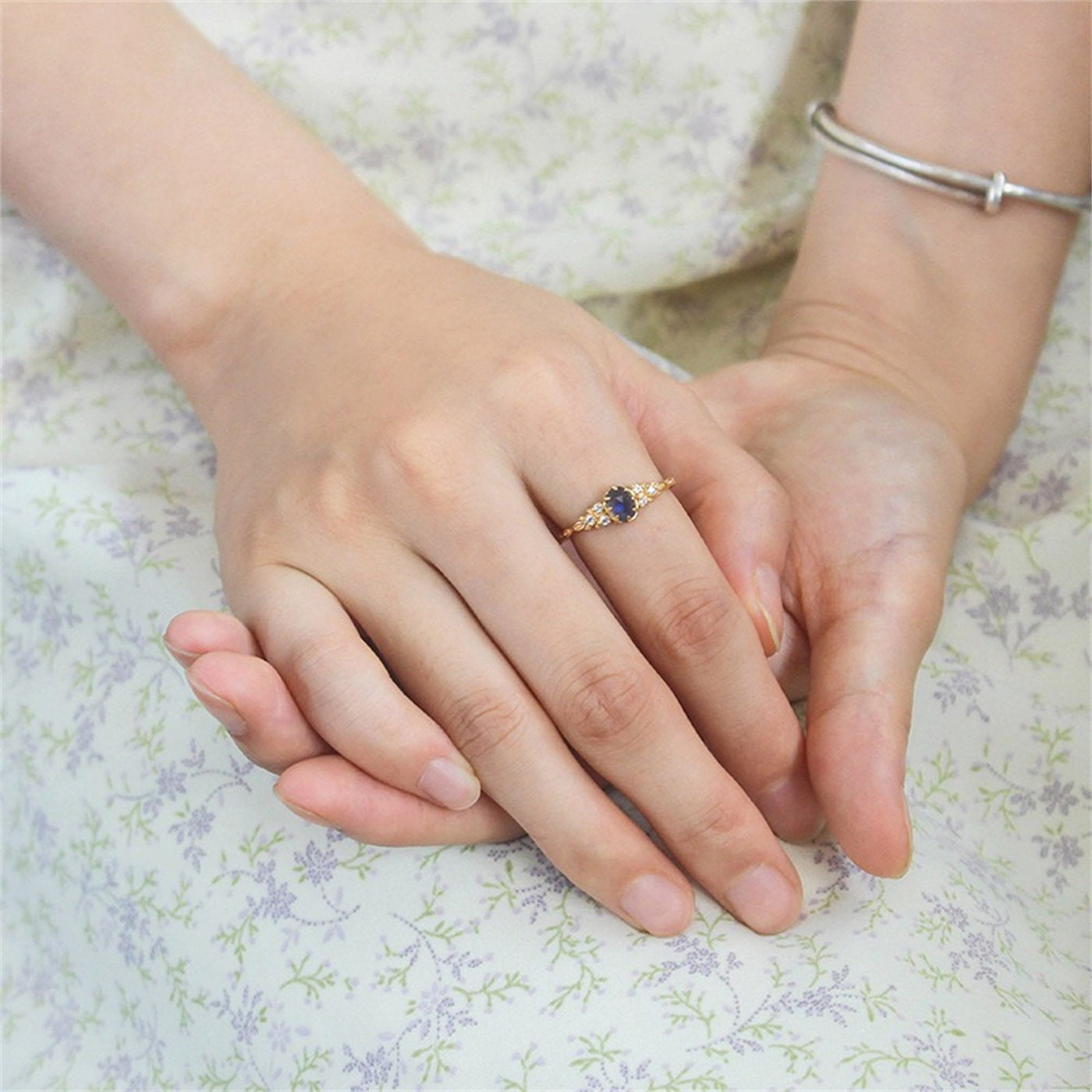 Olivenorma Dainty Blue Labradorite Oval Cut Ring